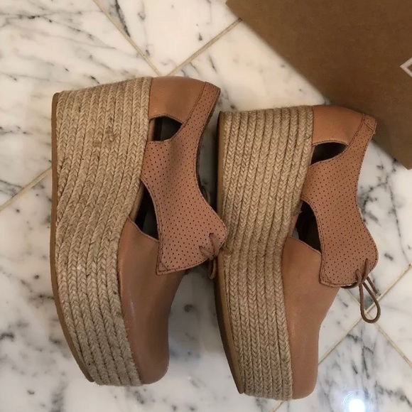 NEW Anthropology KMB Platform Shoes Nude  40 US 10 - Picture 3 of 6